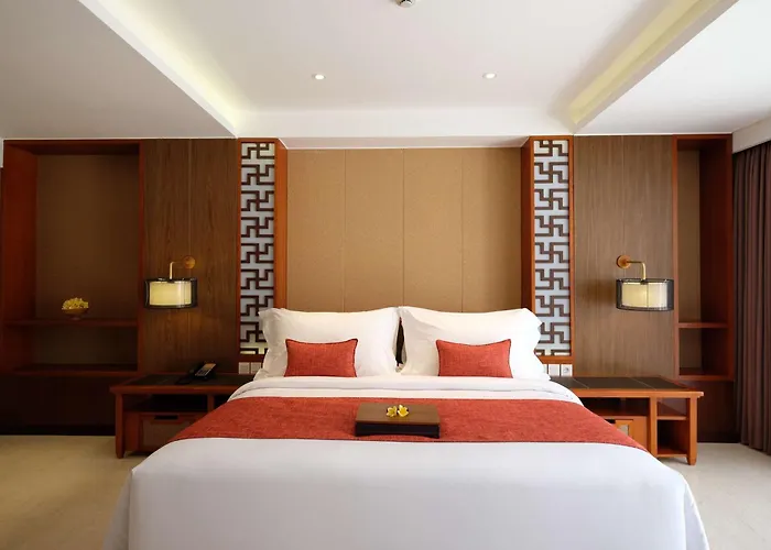 The Bandha & Hotel 5*