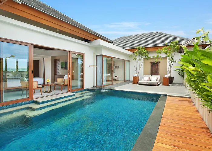 Hotel The Bandha & 5*
