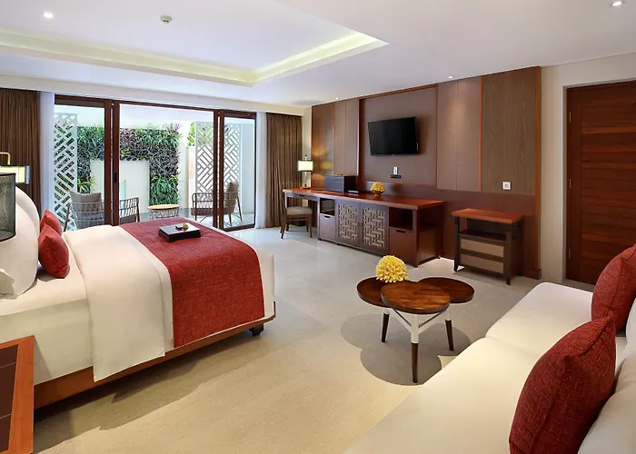The Bandha & 5* Legian (Bali)